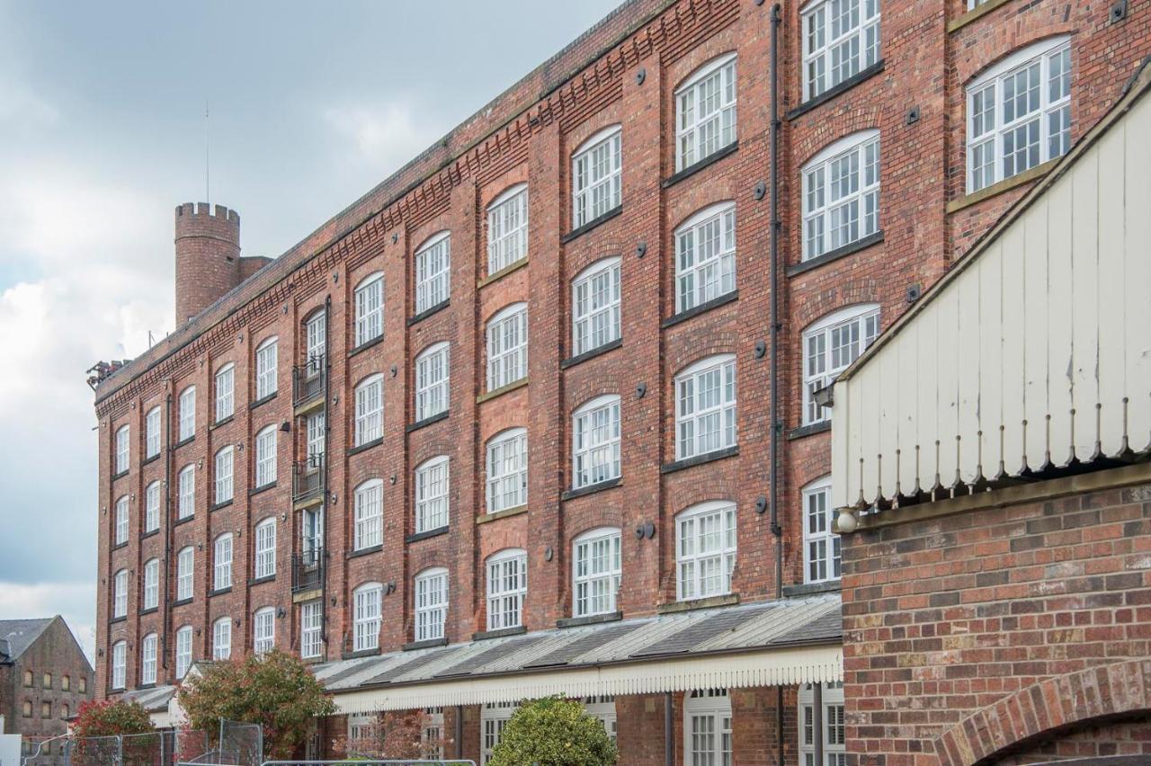 Chocolets - The Kitkat Suite York Exterior photo